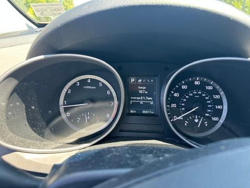 White 2017 Hyundai Santa Fe Sport 2.4L
