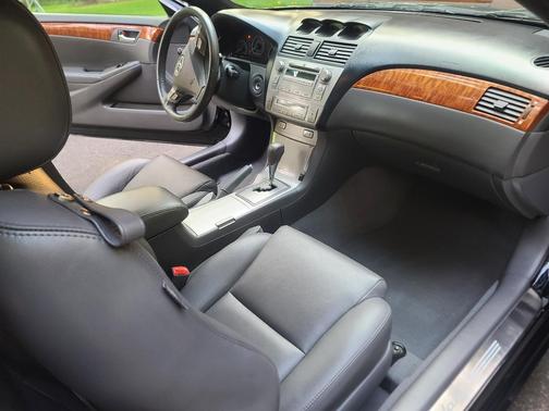 Black 2008 Toyota Camry Solara SLE
