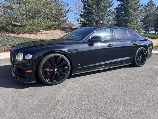 2022 Bentley Flying Spur W12