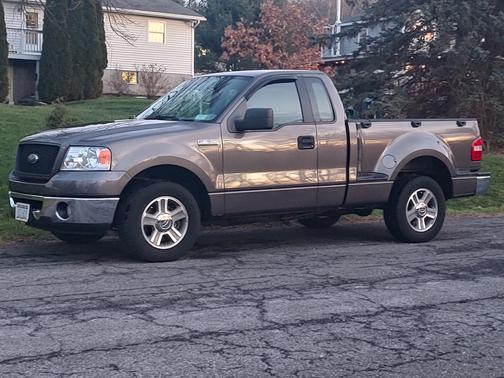 2006 Ford F-150 XLT Flareside