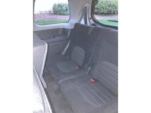 Photo 5 of 7 of 2005 Nissan Pathfinder SE