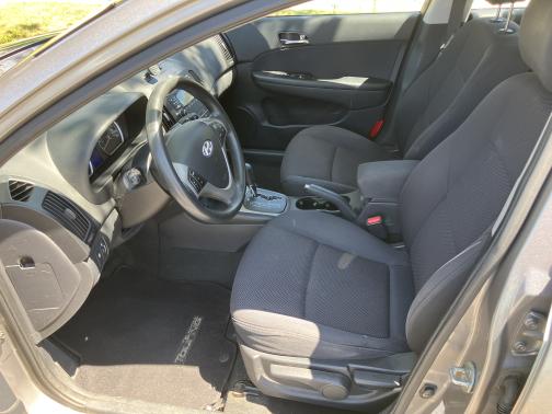 2011 Hyundai Elantra Touring GLS