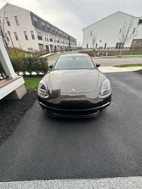 2018 Porsche Panamera Panamera 4S Sport Turismo