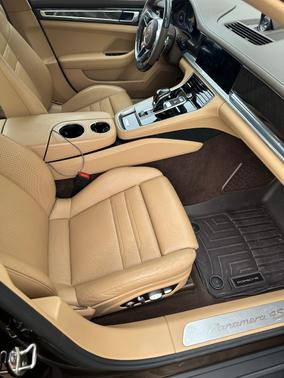 2018 Porsche Panamera Panamera 4S Sport Turismo