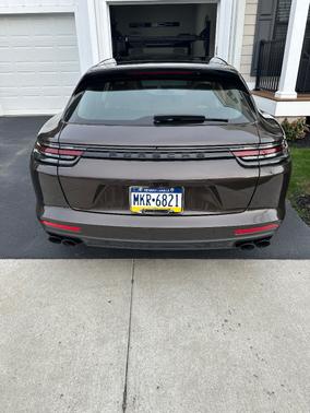 2018 Porsche Panamera Panamera 4S Sport Turismo