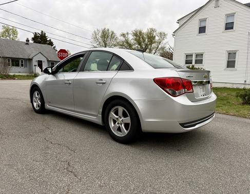 Silver 2016 Chevrolet Cruze Limited 1LT