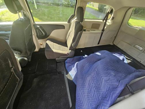 2011 Chrysler Town & Country Touring