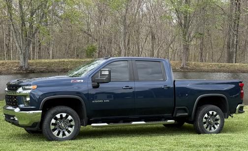 Blue 2022 Chevrolet Silverado 2500 LT