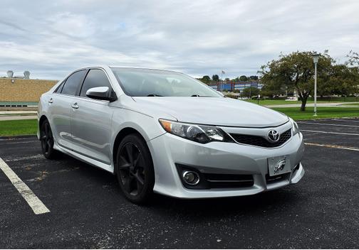 2014 Toyota Camry LE