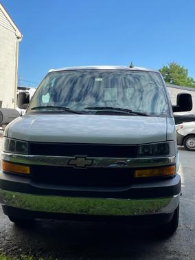 White 2022 Chevrolet Express 2500 Work Van
