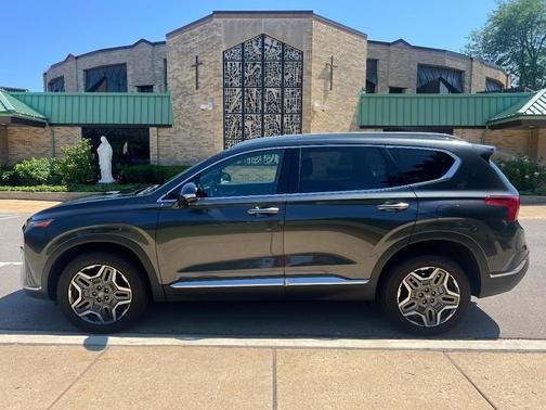 Gray 2023 Hyundai SANTA FE HEV SEL Premium