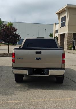 2005 Ford F-150 XLT Crew Cab