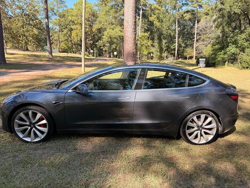 Gray 2018 Tesla Model 3 Performance