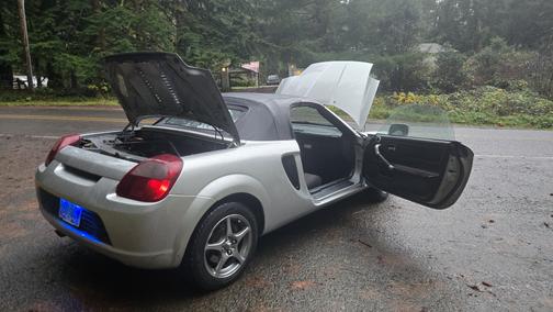 2002 Toyota MR2 Spyder