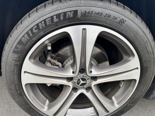 2019 Mercedes-Benz E-Class E 300 4MATIC
