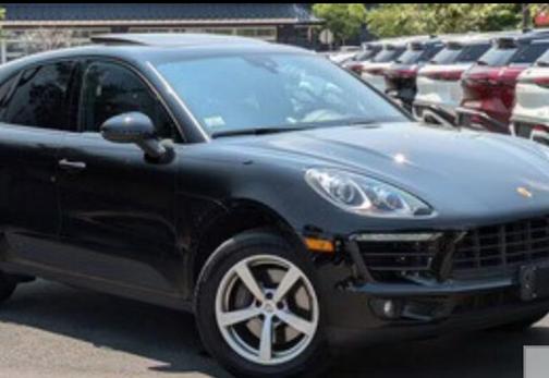 2018 Porsche Macan Macan