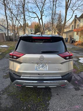 2022 Nissan Rogue Platinum