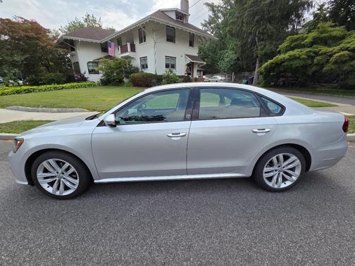 Silver 2019 Volkswagen Passat 2.0T Wolfsburg Edition