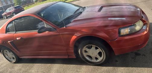2002 Ford Mustang Base