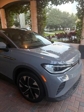Gray 2022 Volkswagen ID.4 Pro S
