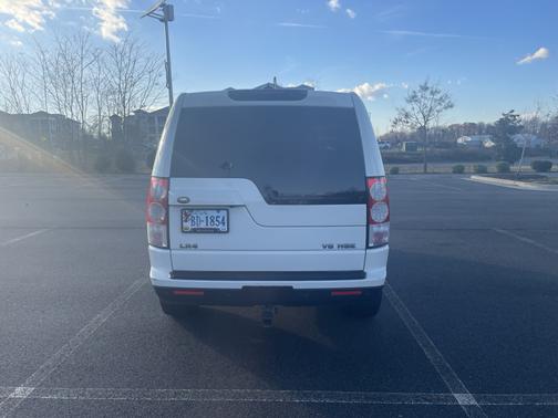 2010 Land Rover LR4 Base