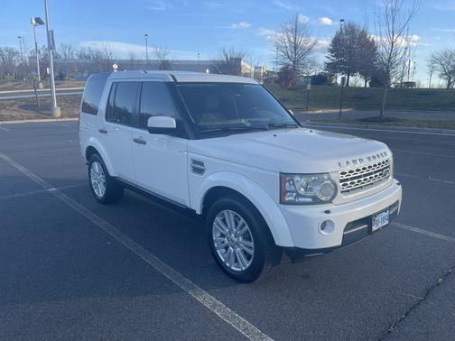 2010 Land Rover LR4 Base