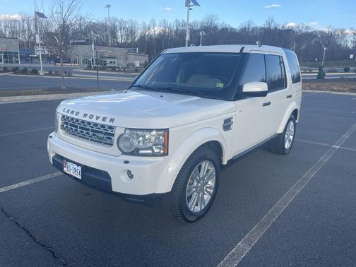 2010 Land Rover LR4 Base