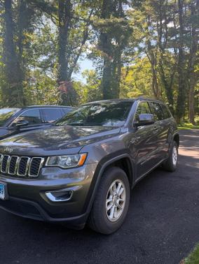 Gray 2019 Jeep Grand Cherokee Laredo E