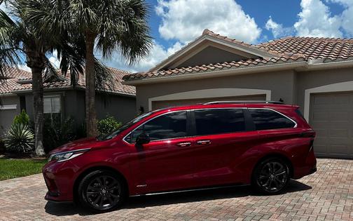 Red 2021 Toyota Sienna XSE 7 Passenger