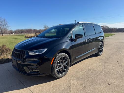 2024 Chrysler Pacifica Limited