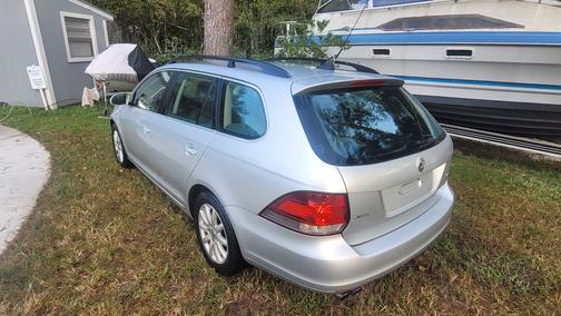 2009 Volkswagen Jetta 2.0 SEL SportWagen