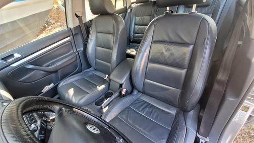 2009 Volkswagen Jetta 2.0 SEL SportWagen