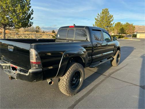 2014 Toyota Tacoma Base