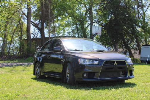 2013 Mitsubishi Lancer Evolution MR