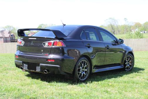 2013 Mitsubishi Lancer Evolution MR