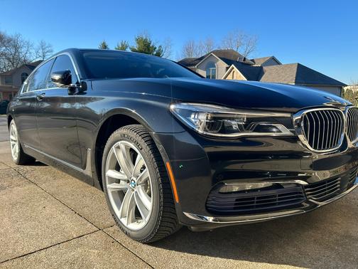 2016 BMW 750 i xDrive