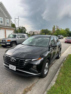 Black 2023 Hyundai TUCSON SEL