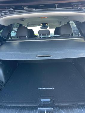 Black 2023 Hyundai TUCSON SEL