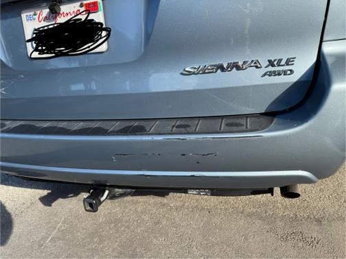 2010 Toyota Sienna XLE