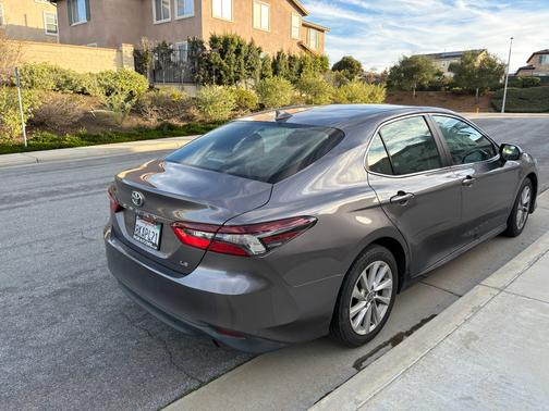 2022 Toyota Camry LE