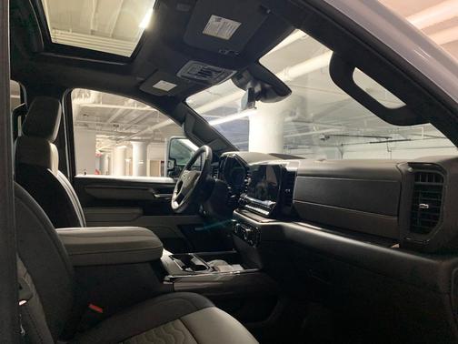 White 2025 Chevrolet Silverado 2500 ZR2
