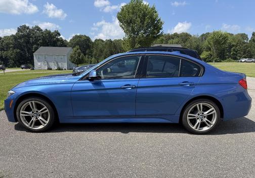Blue 2015 BMW 328 i xDrive