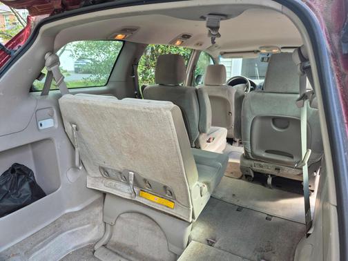 2010 Toyota Sienna CE