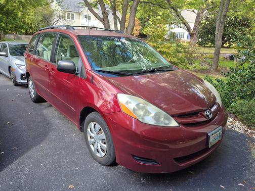 2010 Toyota Sienna CE
