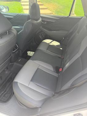 White 2021 Subaru Outback Onyx Edition XT