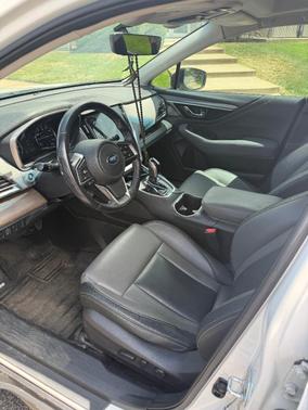 White 2021 Subaru Outback Onyx Edition XT