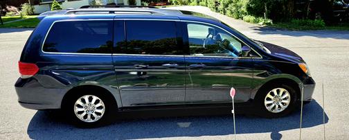 Blue 2009 Honda Odyssey EX-L
