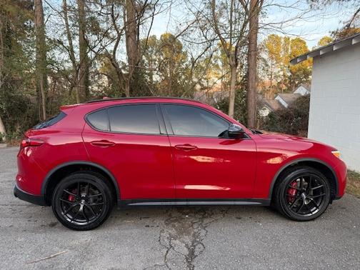 2020 Alfa Romeo Stelvio Base