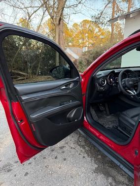 2020 Alfa Romeo Stelvio Base