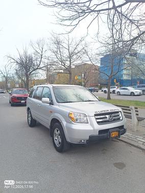 Silver 2006 Honda Pilot EX-L
